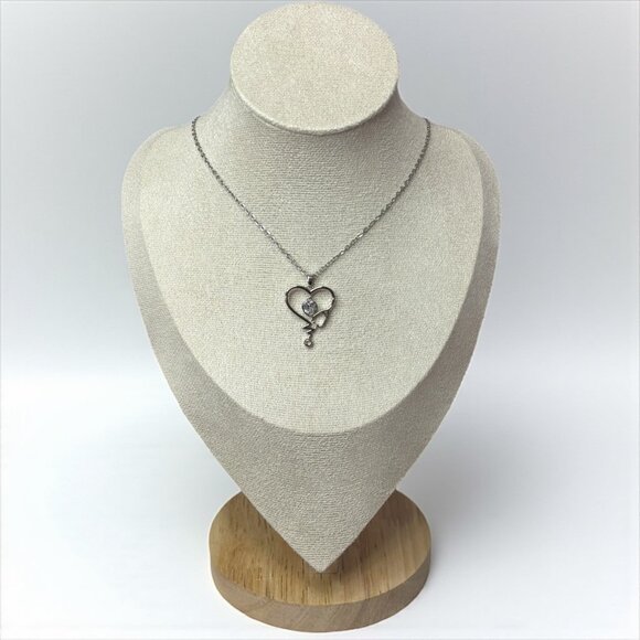 Heart Stethoscope Nurse Necklace - Picture 2 of 5